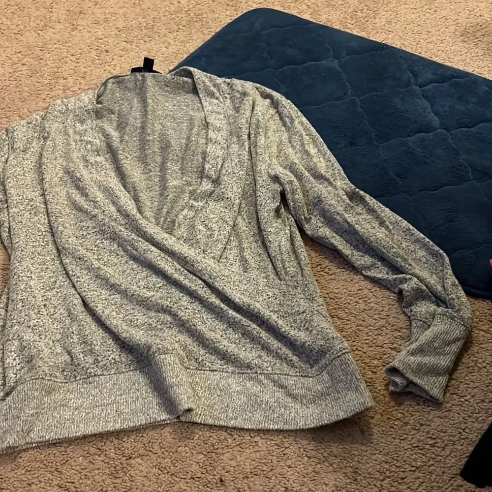 ‎J crew small sweater
